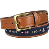 Cinturón Para Hombre Tommy Hilfiger F4567 De Cuero Azul Oscuro Con Hebilla Color Dorado Y Diseño De La Hebilla Cuadrada Talle 32