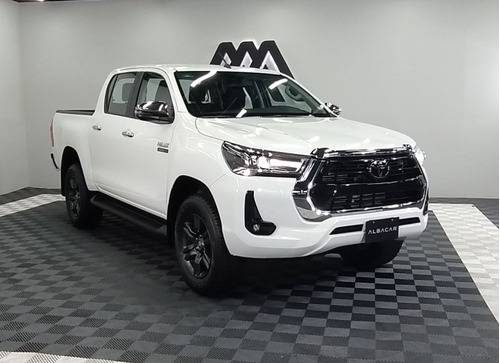 Toyota Hilux 2023