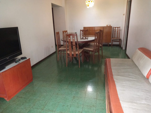 Departamento En Alquiler 3 Ambientes Estudiantes - Zona Centro, Con Vista Al Mar - Imagen 2