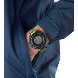 Reloj Casio Pro Teck Beige Con Negro Prg-240-5dr