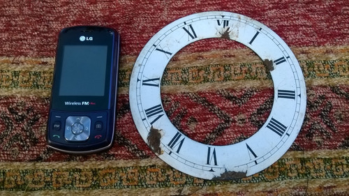 Buen Antiguo Péndulo Reloj De Pared Enlozado R A