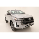 Toyota Hilux 4x2 Dc Sr 2.4 Tdi 6 Mt My23