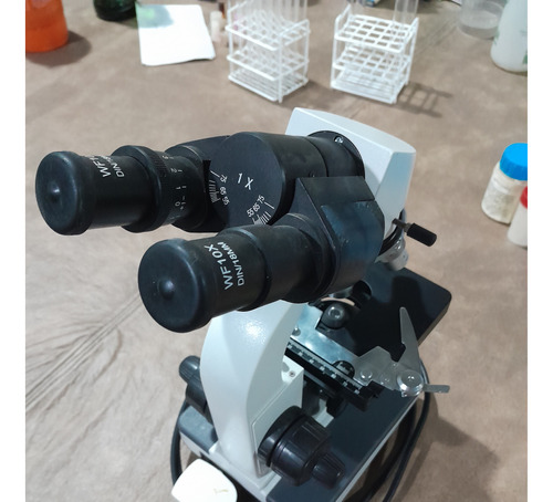 Microscopio Binocular Xsz 100 Bn Con Led Arcano