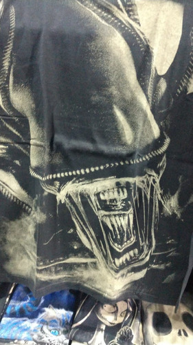 Playera Aliens Xenomorfo