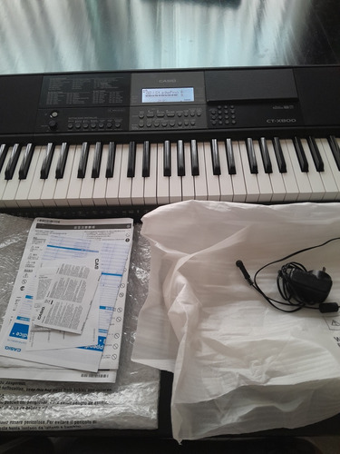 Piano Casio Ct-x800