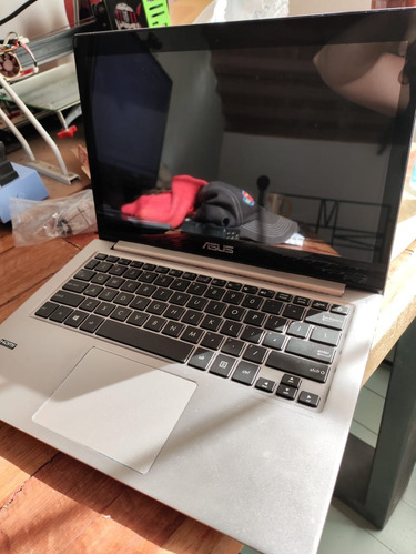 Asus Zenbook (backlight Roto) Ux303l I5 8gb 256ssd Touch 2k