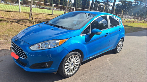 Ford Fiesta Kinetic 2015 1.6 Sedan Titanium 120cv