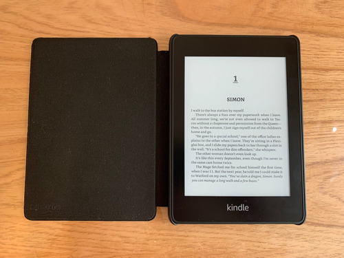 Kindle Paperwhite 10 Gen 8gb Negro Con Funda De Amazon