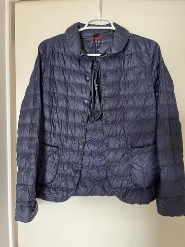 Campera Uniqlo Compacta Ultra Liviana Talle M