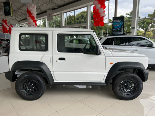 Suzuki Jimny  Gl Mecánico Mod 2024  **disponible**