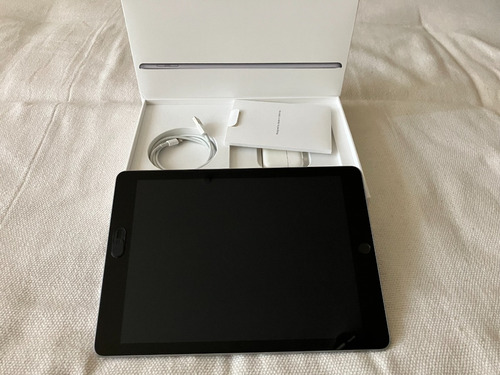 Apple iPad 2018 A1893 6ª Geração 32gb Wifi Touch Id Excelent