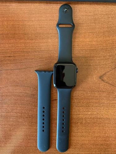 Apple Watch Series 5 44mm Midnight 96% Batería Excelente