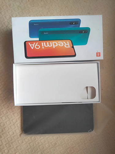Celular Xiaomi 9a $2800