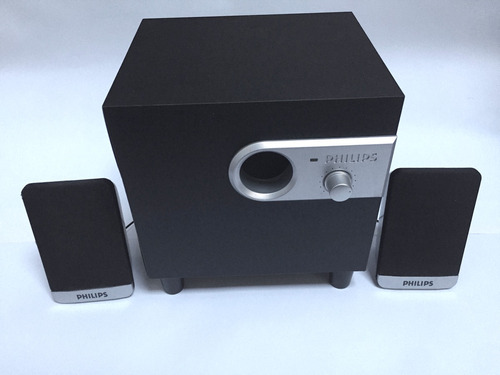 Parlantes Philips 2.1 Con Subwoofer (20w)