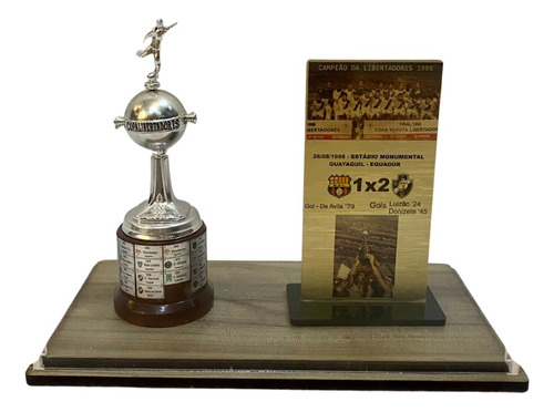 Taça Libertadores Réplica No Acrílico Vasco 1998