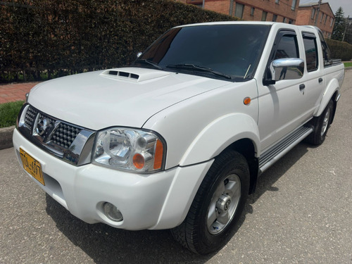 Nissan Frontier D22 - Np300 2.5 Diesel 4x2