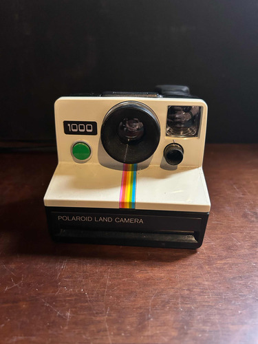 Polaroid Land 1000 - Câmera Instantânea