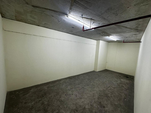 Alquiler De Depósito Seguro En Surco 22 Y 20 M², Acceso 24/7 - Imagen 4