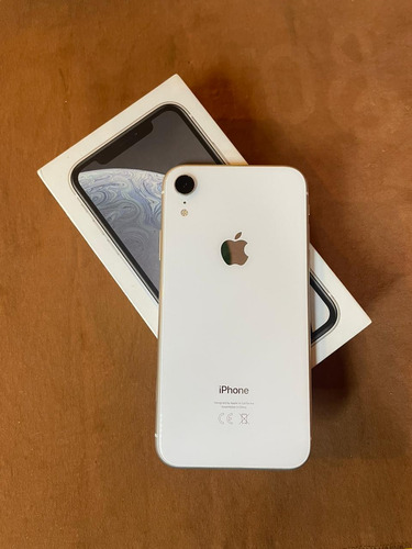 iPhone XR