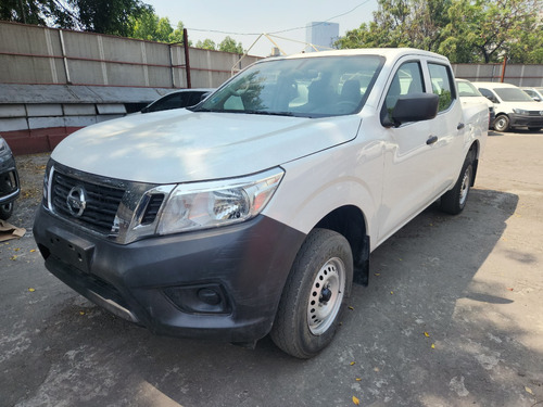 Nissan Np 300 Doble Cabina Se