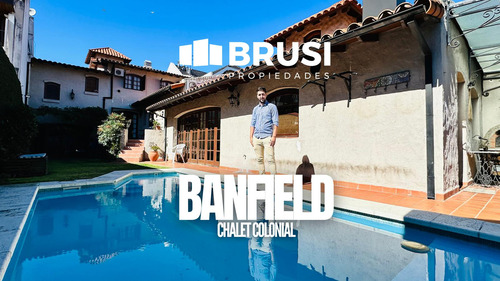 Casa 5 Ambientes En Venta Con Pileta En Banfield