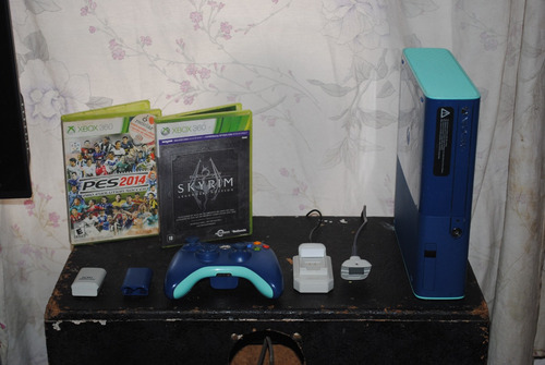 Xbox 360 Slim E Edición Especial Blue 500gb