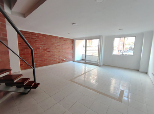 Venta De Apartamento Dúplex En El Poblado, Loma Del Indio