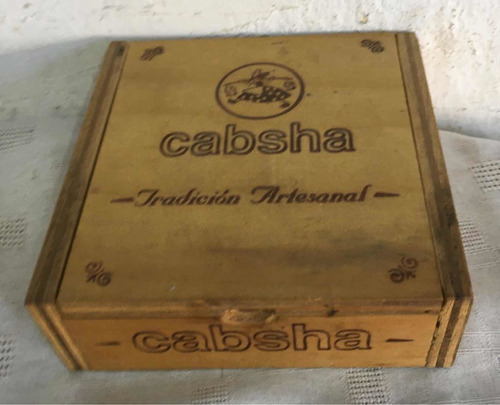 Cabsha Artesanal - Antigua Caja De Madera  - Coleccion Vacia