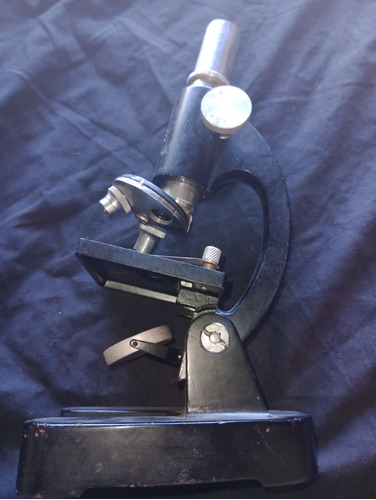 Microscopio Eikow Antigüo 