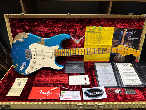 Fender Custom Shop 1950s Stratocaster Blue Sparkle