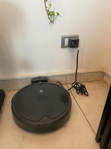 Robot Roomba 600 Series