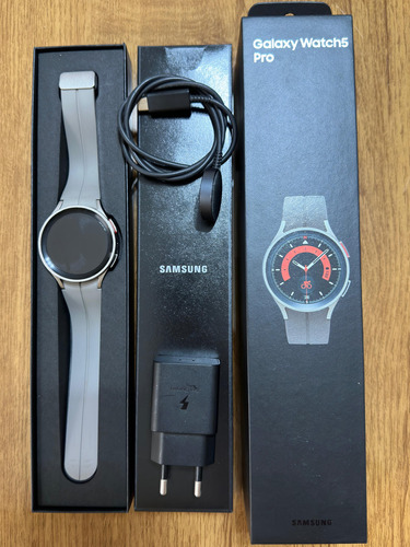 Samsung Galaxy Watch 5 Pro 45mm Titanium