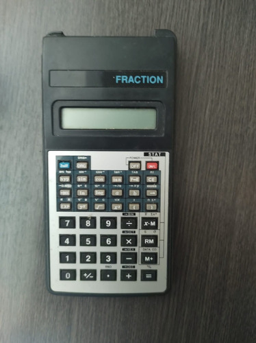 Item 680 - Calculadora Cientifica Usada Fraction