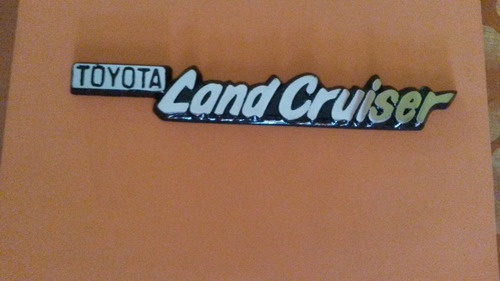 Emblema Toyota  Land Cruiser Macho En Metal Pulido Foto 7