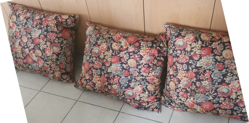 Almohadones De Respaldo De Divan Floreados Cuadrados