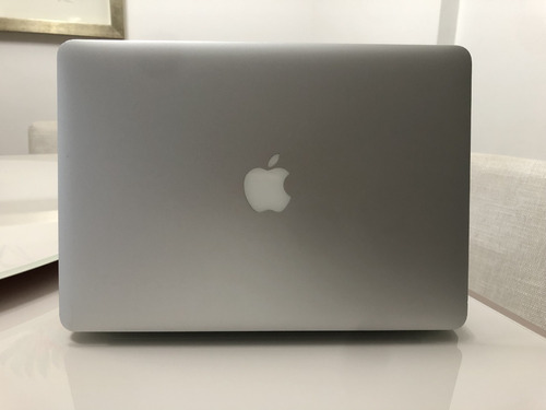 Macbook Air 13  (2014) 512gb, 8gb Ram