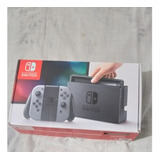 Nintendo Switch 32gb Cor Cinza E Preto Usado Xaw 1007  Cartão 64gb