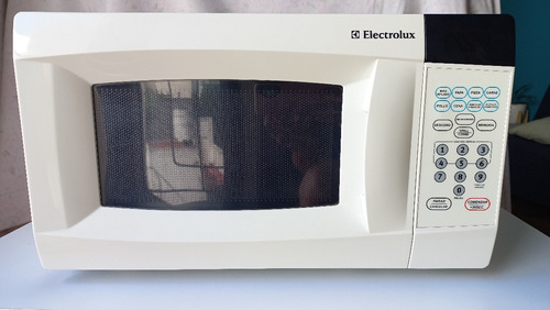 Microondas Electrolux 20l