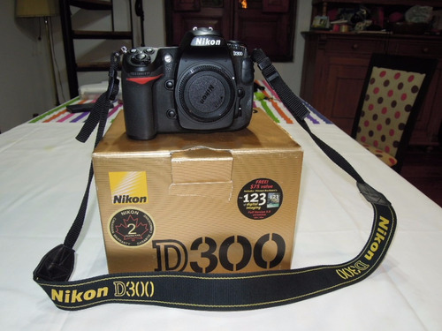 Nikon D300 Body Only