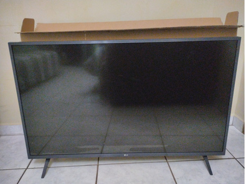 Smart Tv LG Ai Thinq43  Tela Quebrada 