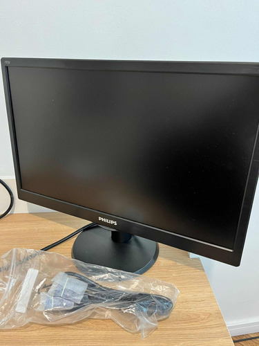 Monitor Philips V-line 18.5