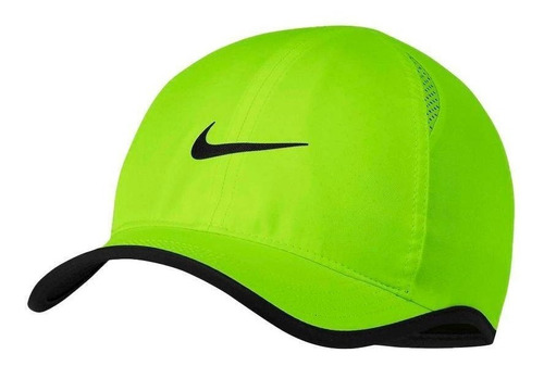 Gorra Nike Feather Light-verde