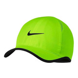 Gorra Nike Feather Light-verde