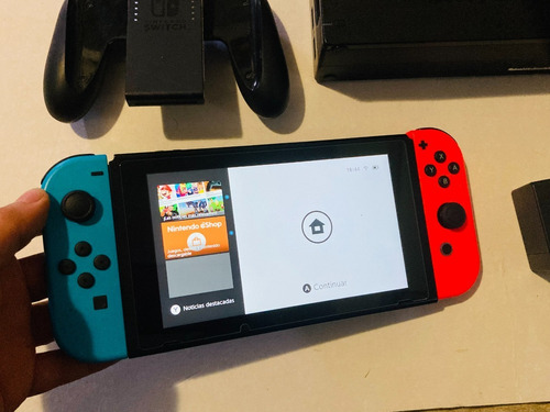 Nintendo Switch Buen Estado , Completo , Funcionando Al 100 