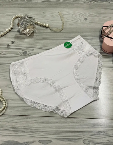 Pantaleta De Algodón Con Encaje Tallas Extras, Modelo 2713