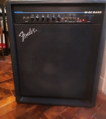 Amplificador Fender M-80 Bass 160watts