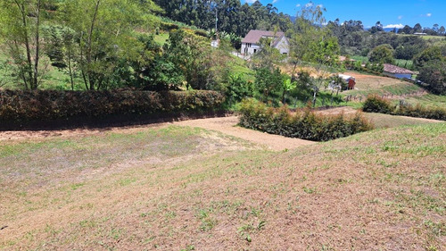 Lindos Lotes En Venta Con Excelente Ubicación Vecindario Y Vista 100%. - Imagen 2