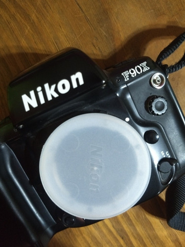 Cámara Analógica  Nikon F90x Excelente Estado Con Manual 