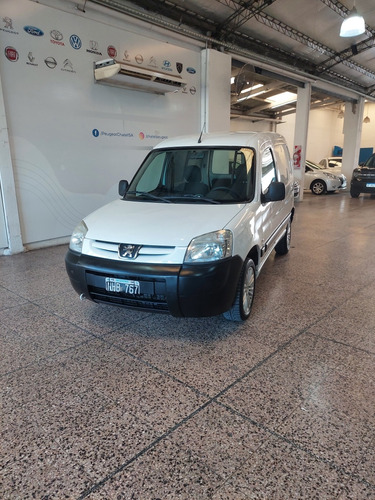 Peugeot Partner 1.4 Presence Furgon // 4630000