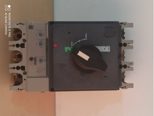 Interruptor Str 23 Se  Schneider  Regulable 250 - 630 Amp